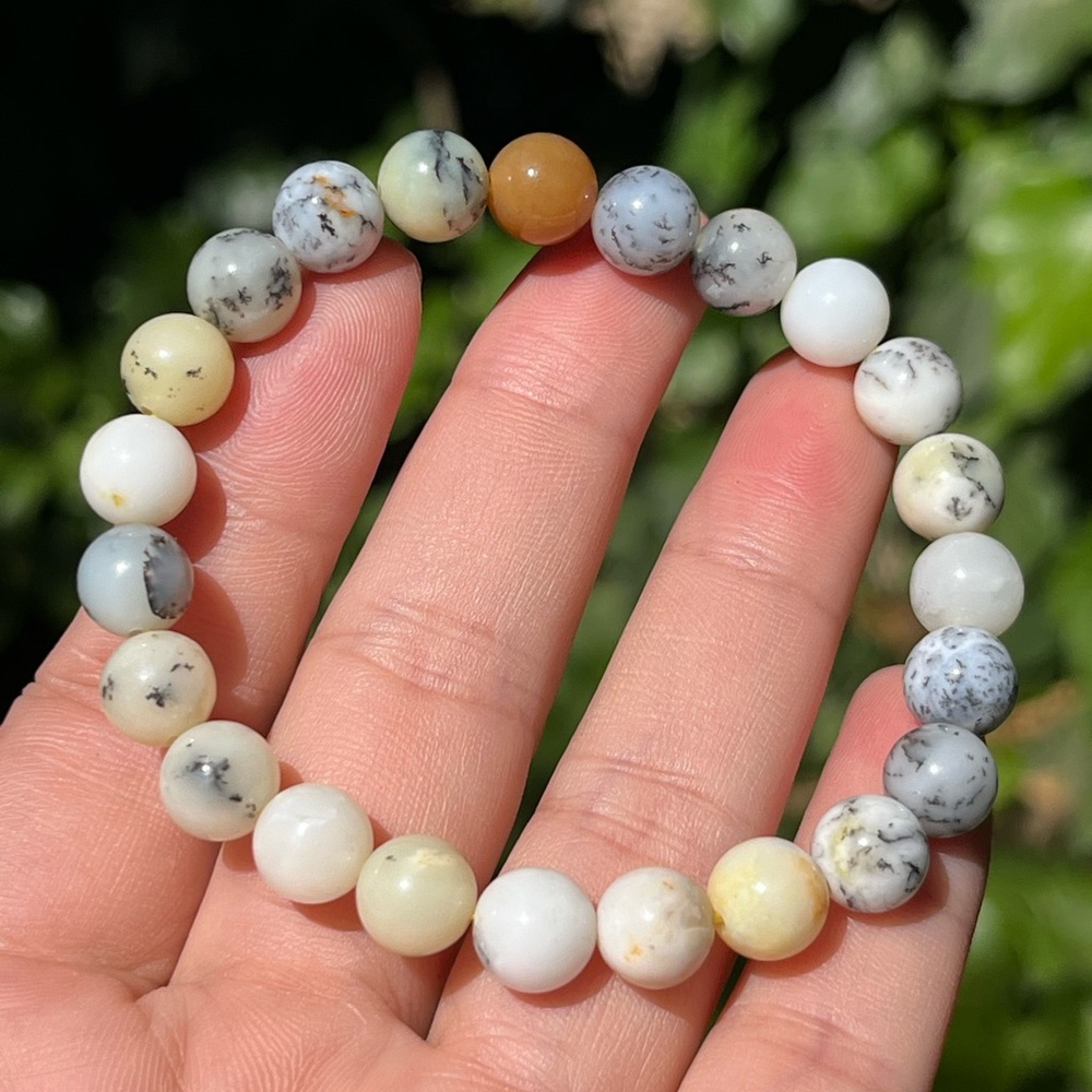 8mm stretchable‎ dendritic opal bracelet
